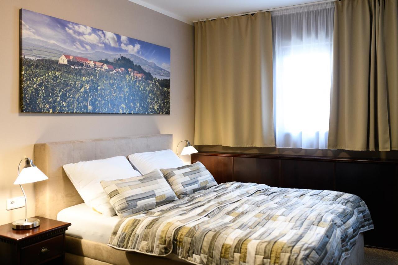 Vinarstvi U Kaplicky Hotell Zaječí Eksteriør bilde